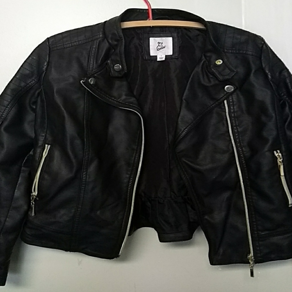 Queen Clearout Art class black biker jacket